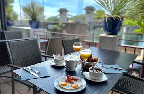 Tain-l'Hermitage Hotel | Hôtel Les Deux Coteaux