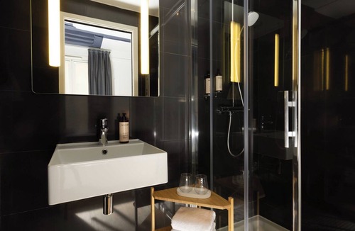 Quartier de la Folie-Mericourt Hotel | Hôtel MARAIS HÔme