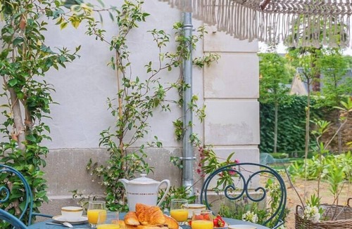 Bollee House | Hôtel particulier - Elegance & Jardin in Le Mans