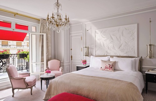 Champs-Elysees Other | Hôtel Plaza Athénée - Dorchester Collection