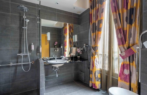 Ternes Hotel | Hôtel Regent's Garden - Astotel