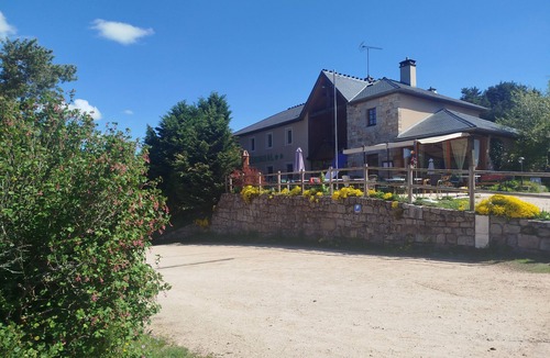 Javols Hotel | Hôtel Restaurant Le Regimbal