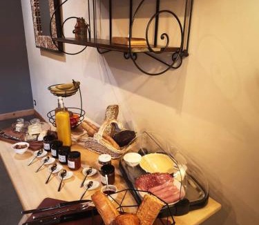 Altier Hotel | Hôtel Restaurant L'Arbre à Pain