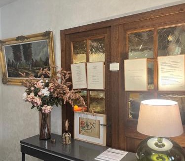 Salers Hotel | Hôtel Restaurant Le Beffroi