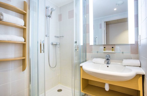 Saint-Jean-Cap-Ferrat Hotel | Hôtel Vacances Bleues Delcloy