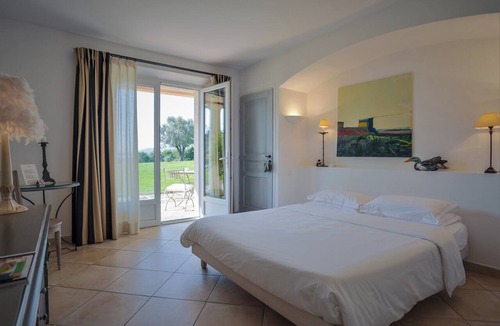 Cote d'Azur- French Riviera Hotel | Hôtel Villa Les Rosiers