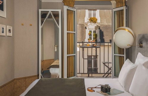 Les Halles Hotel | Handsome Hotel