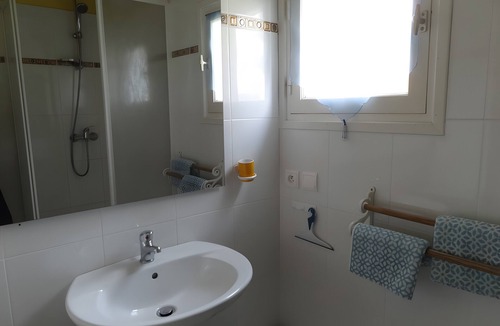 Sare Bed & Breakfast | Harizpe Berria House at the Foot of La Rhune
