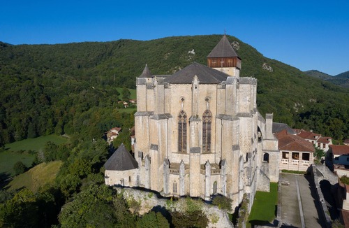 Estadens House | Healthy, WIFI and LINKY-free gîte in the heart of the central Pyrenees