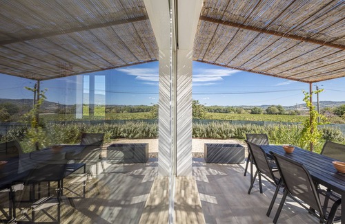 Saint-Saturnin-les-Apt Villa | Heated pool villa