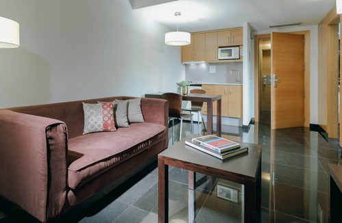 L'Hospitalet de Llobregat Apartment | Hesperia Fira