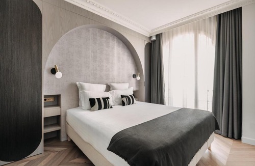 Quartier Sainte-Avoye Apartment | HIGHSTAY - Luxury Serviced Apartments - Centre Pompidou Museum