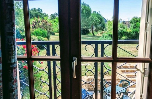Cavagnac House | Holiday cottage on wooded grounds with swimming pool