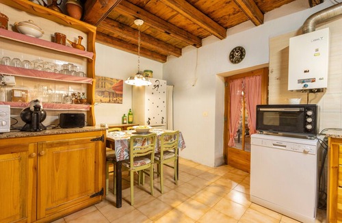 Ansovell House | Holiday Home "Cal Barral" with Mountain View, Balcony & Wi-Fi