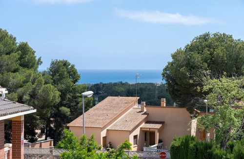Roda de Bara House | Holiday Home 'Casa Tico' with Private Pool, Wi-Fi