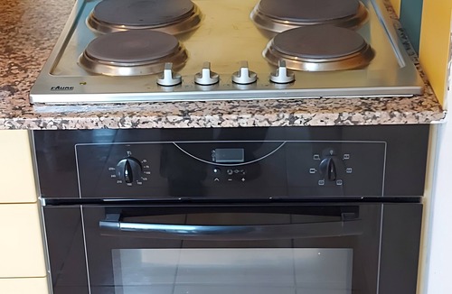 Latour-Bas-Elne Apartment | Holiday Home for 6, 65m², Garden, Parking, Wi-Fi, Pets, Holiday Vouchers Accepted
