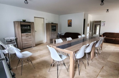 Laurac-en-Vivarais House | Holiday Home 'Mas Des Genêts' with Mountain View, Balcony and Wi-Fi