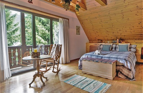 Vielha House | Holiday Home in Vielha near Baqueira Ski Area