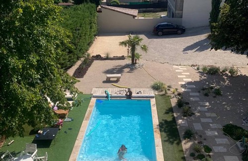 Clerieux House | Holiday Home “La Maison des Remparts” with Private Pool, Wi-Fi & Air Conditioning