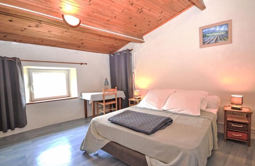 Roche-Saint-Secret House | Holiday Home Le Cèdre by Interhome