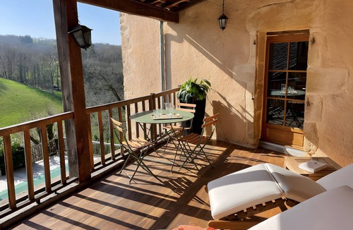 Felzins House | Holiday Home “Le Pentadou – Gîte Lou Costalou” with Pool, Private Terrace & Wi-Fi