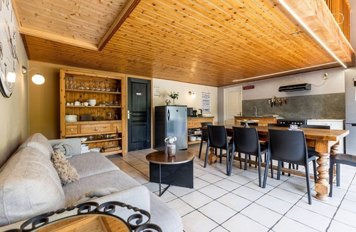 Gaillan-en-Medoc House | Holiday Home 'Maison Gaillan Médoc' with Garden & Wi-Fi