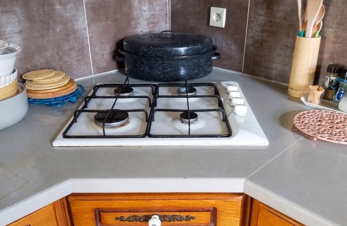 Saint-Cirgues-de-Malbert Villa | Homerez - Villa Saint-Cirgues
