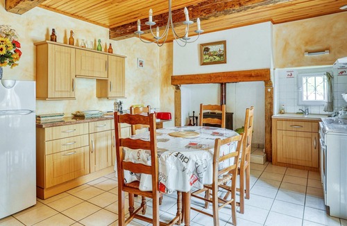 Puycelci House | Homerez - Amazing house for 4 ppl. with garden and terrace at Puycelsi