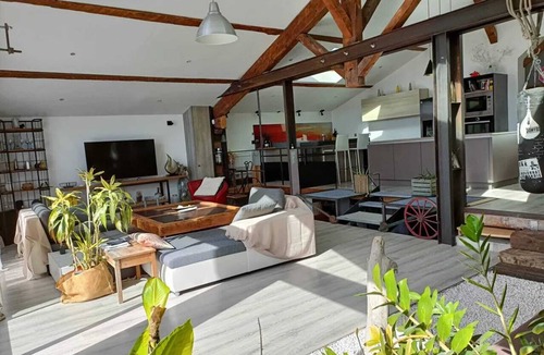 Saint-Jean-Lasseille Apartment | Homerez - Apt. Saint-Jean-Lasseille
