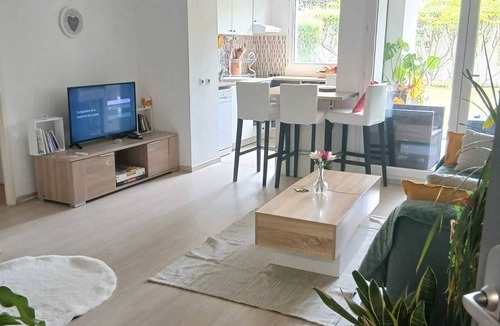 La Grace de Dieu Sud Apartment | Homerez - Apartment in Caen