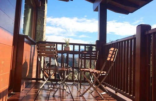 Aravell Apartment | Homerez - Beautiful appartement for 6 ppl. with garden and balcony at Lleida