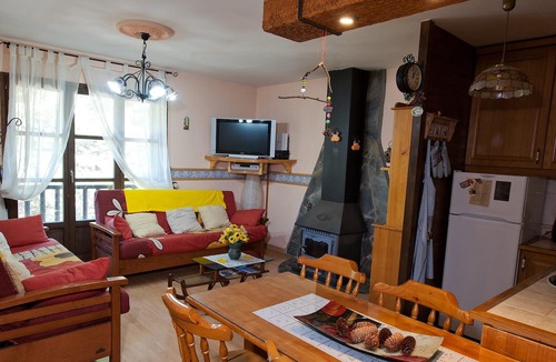 Espot Apartment | Homerez - Beautiful appartement for 4 ppl. with garden and balcony at Espot
