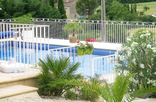 Lagorce Villa | Homerez - Big villa for 15 ppl. with swimming-pool and terrace at Lagorce