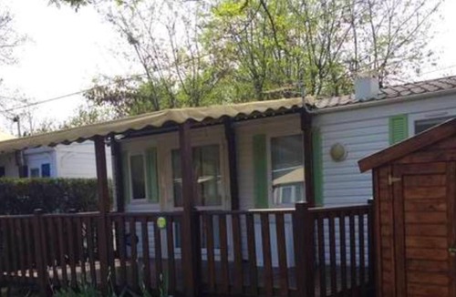 Sampzon House | Homerez - Bungalow 9 km away from the beach for 4 ppl. with shared pool