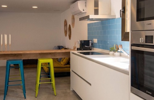 El Vendrell Villa | Homerez - Elegant Villa El Vendrell + Private Pool