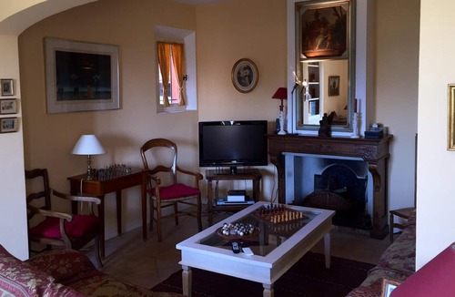 Saint-Saturnin-les-Apt Villa | Homerez - Big villa for 12 ppl. with swimming-pool at Saint-Saturnin-lès-Apt