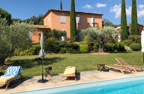 Saint-Saturnin-les-Apt Villa | Homerez - Big villa for 12 ppl. with swimming-pool at Saint-Saturnin-lès-Apt