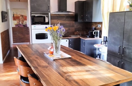 Siaugues-Sainte-Marie House | Homerez - House in Siaugues-Sainte-Marie