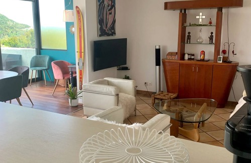 Mandelieu-La-Napoule House | Homerez - House in Mandelieu-la-Napoule