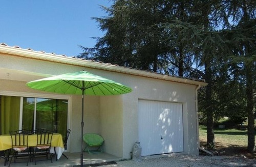 Saint-Paul-le-Jeune House | Homerez - House for 6 ppl. with shared pool and terrace at Saint-Paul-le-Jeune