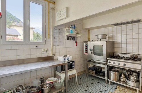 Bagneres-de-Luchon House | Homerez - House in Bagnères-de-Luchon.