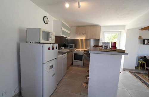 Villeneuve-de-Berg House | Homerez - House in Villeneuve-de-Berg