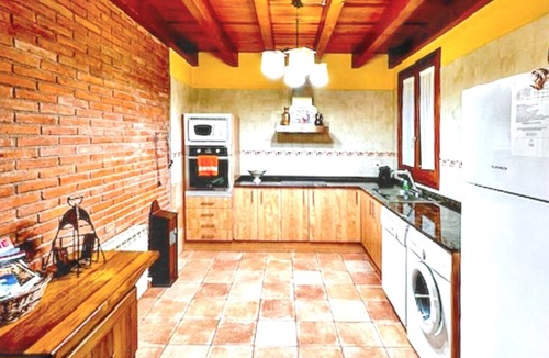 Ogassa House | Homerez - House in Ogassa