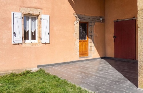 Puycelci House | Homerez - House in Puycelsi with pool