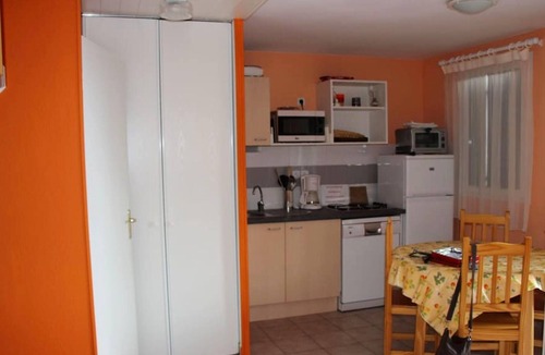 Calvisson House | Homerez - Nice house for 6 ppl. with shared pool and terrace at Calvisson