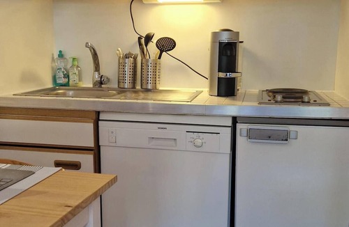 Isola Apartment | Homerez - Studio, mountain view, Isola.