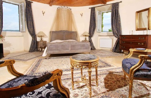 Chomerac Villa | Homerez - Villa for 14 ppl. with swimming-pool, jacuzzi and terrace at Chomérac