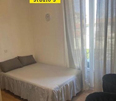 La Madeleine Apartment | HomeTake