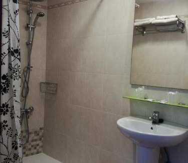 Seron de Nagima House | Hostal Castilla
