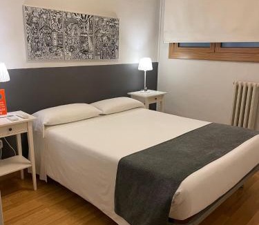 L'Antiga Esquerra de l'Eixample Hostel | Hostal El Ninot
